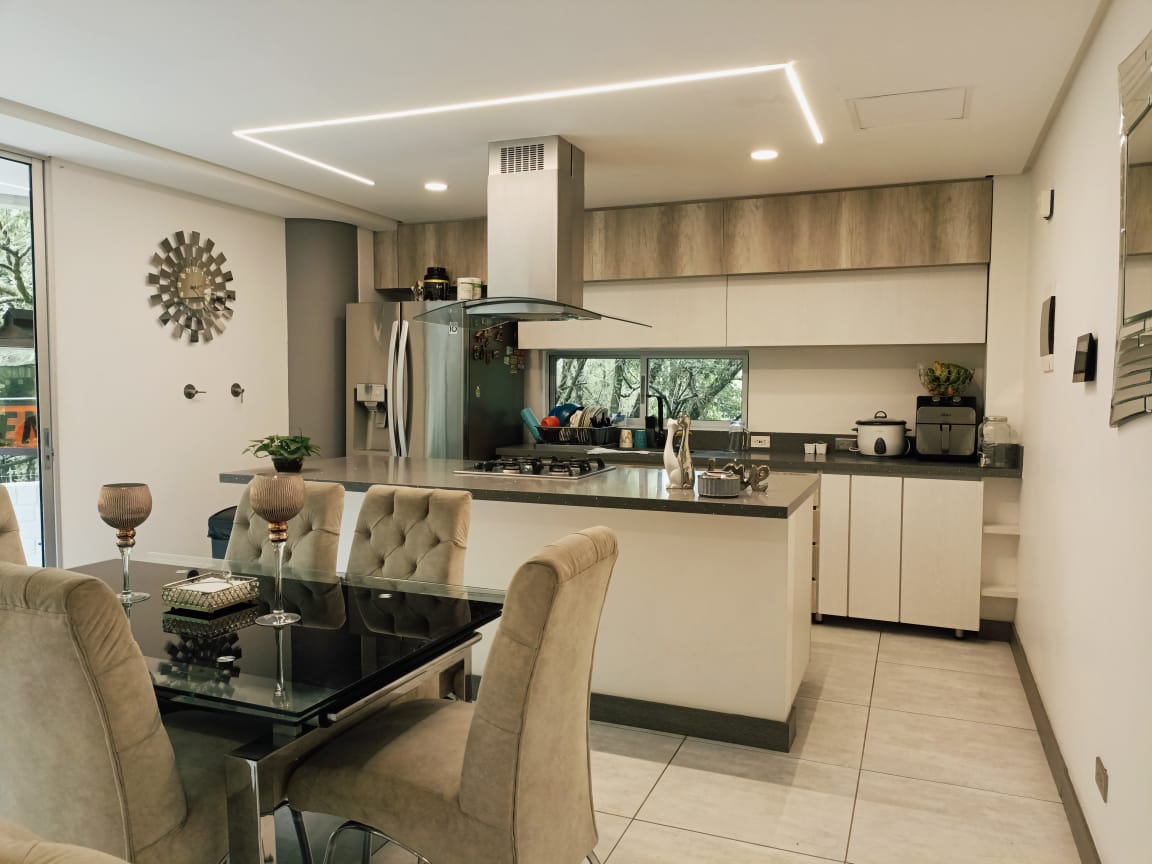 Apartment for sale in Belén, Medellín 2