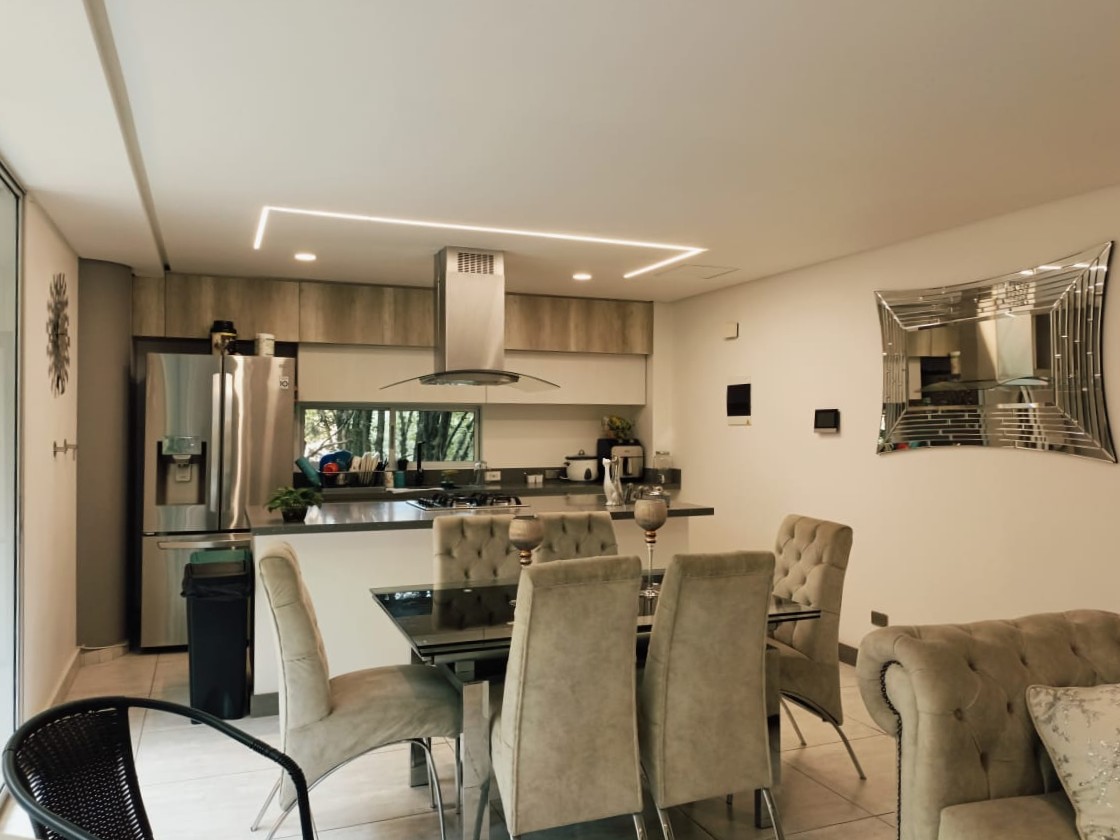 Apartment for sale in Belén, Medellín 4