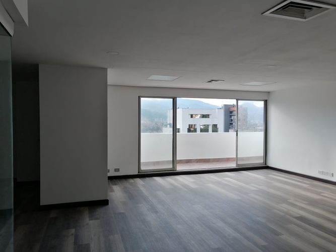 Oficina en arriendo en El Poblado, Medellín, 110 m² · foto 5 de 15