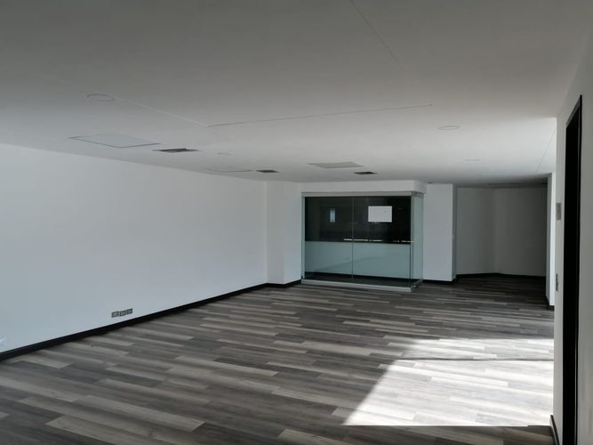 Oficina en arriendo en El Poblado, Medellín, 110 m² · foto 12 de 15