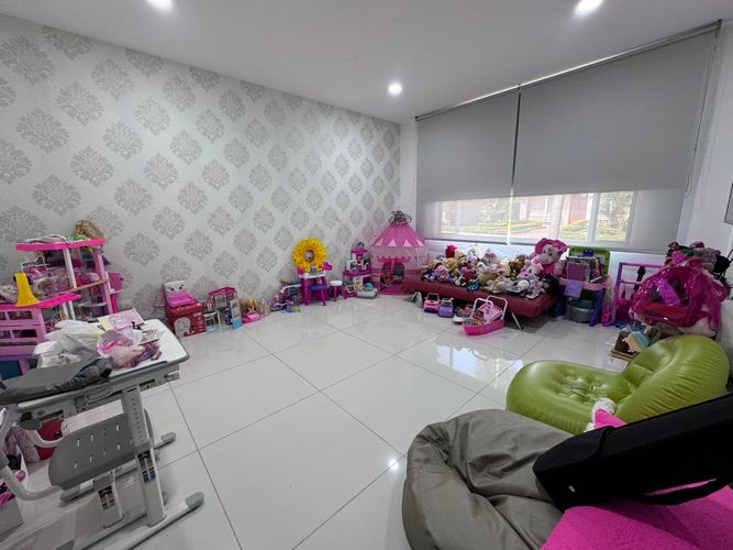 Casa de 4 alcobas en venta en Pance, Cali, 327 m² · foto 3 de 20