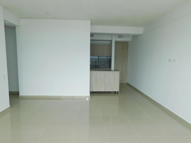 Apartamento de 3 alcobas en arriendo en La Concepcion, Cartagena, 85 m² · foto 4 de 21