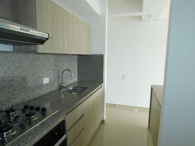 Apartamento de 3 alcobas en arriendo en La Concepcion, Cartagena, 85 m² · foto 7 de 21