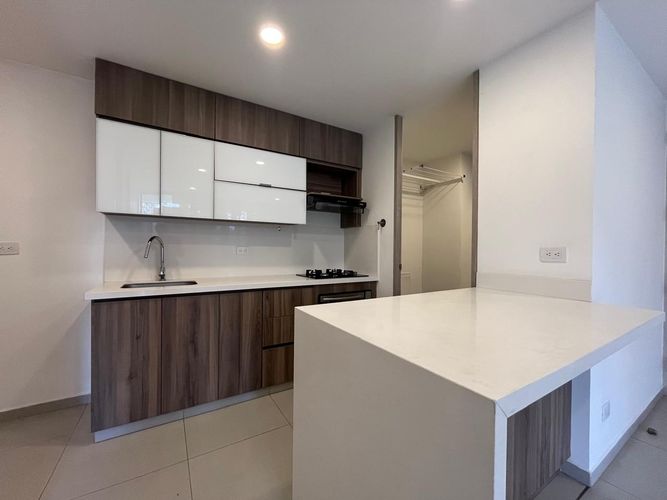 Apartamento de 1 alcoba en arriendo en El Poblado, Medellín, 66 m² · foto 5 de 14