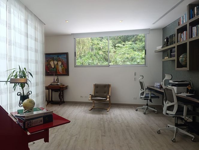 Casa de 4 alcobas en venta en El Poblado, Medellín, 590 m² · foto 18 de 20