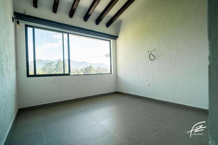 Casa de 4 alcobas en venta en El Salado, Guarne, 360 m² · foto 6 de 23