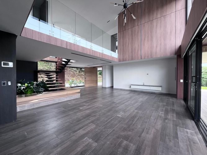 Casa de 4 alcobas en venta en Escobero, Envigado, 507 m² · foto 4 de 20