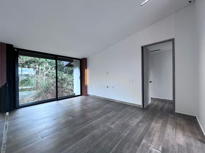Casa de 4 alcobas en venta en Escobero, Envigado, 507 m² · foto 10 de 20