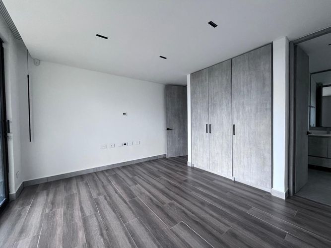 Casa de 4 alcobas en venta en Escobero, Envigado, 507 m² · foto 14 de 20