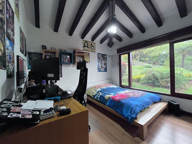 Casa de 4 alcobas en venta en Escobero, Envigado, 450 m² · foto 10 de 19