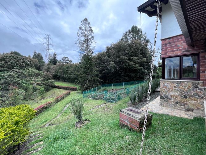 Casa de 4 alcobas en venta en Escobero, Envigado, 450 m² · foto 19 de 19