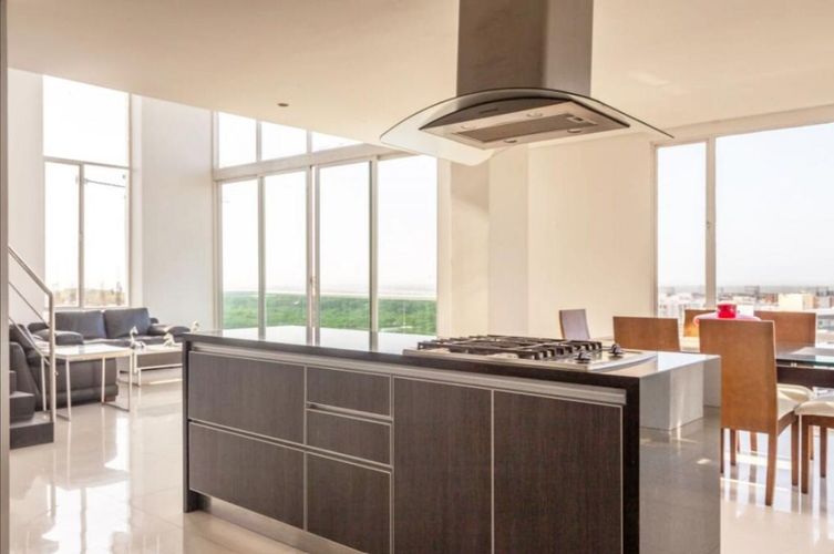 Apartamento de 3 alcobas en venta en Cr. Puerta Del Sol, Barranquilla, 187 m² · foto 4 de 16