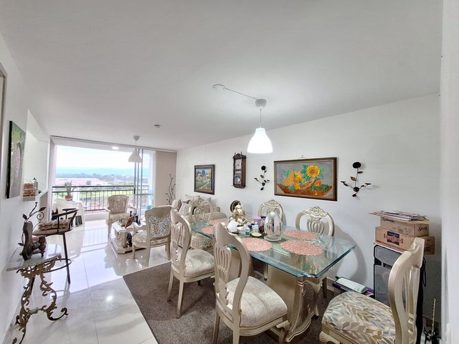 Apartamento de 3 alcobas en venta en Ciudad Country, Jamundí, 77 m² · foto 4 de 24