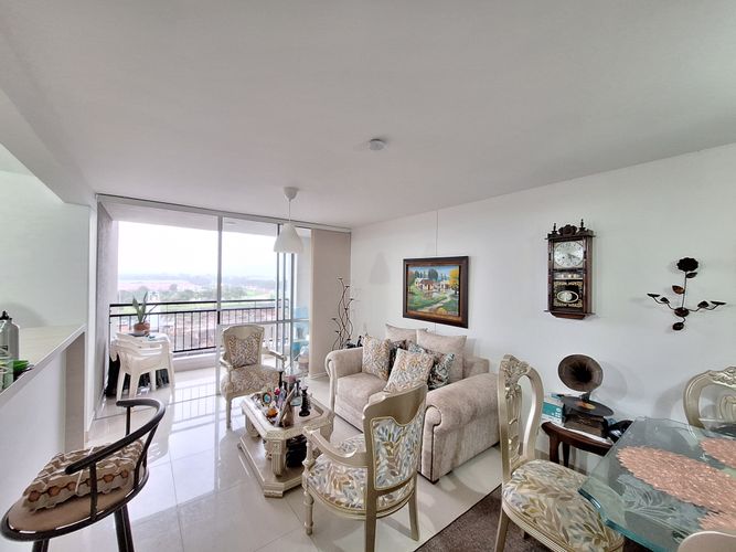 Apartamento de 3 alcobas en venta en Ciudad Country, Jamundí, 77 m² · foto 10 de 24