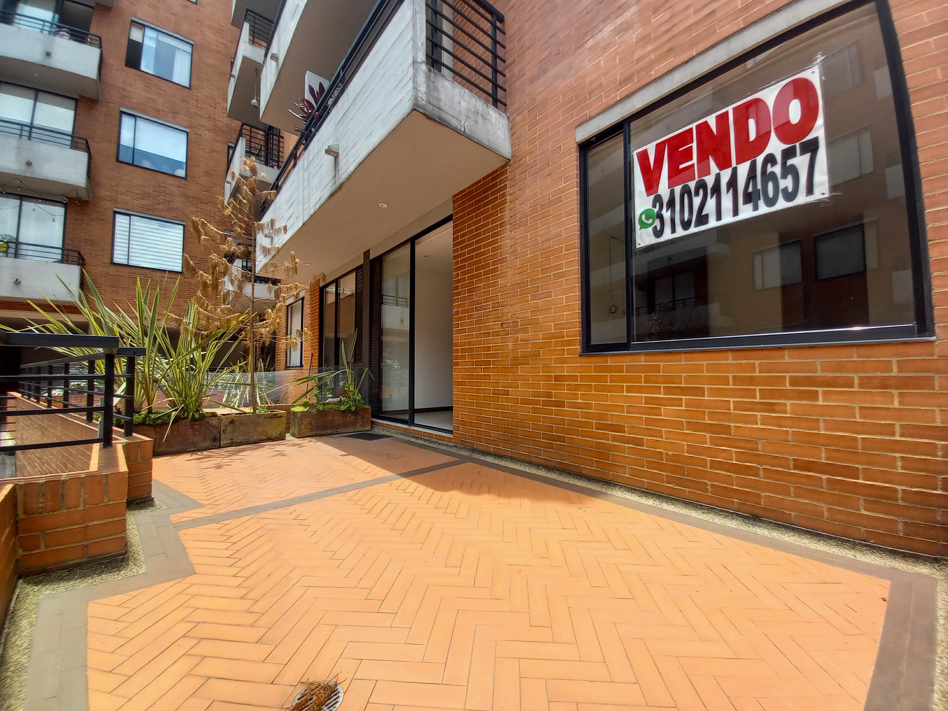 Apartamento en venta en Chapinero Alto, Bogotá · foto 8 de 24