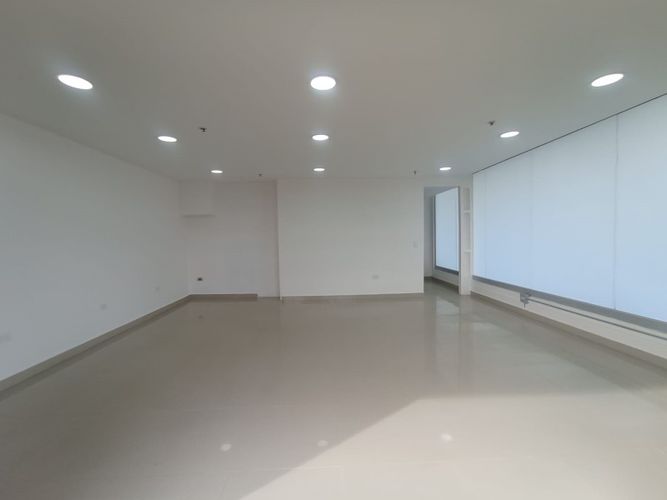 Local en venta en El Porvenir, Rionegro, 45 m² · foto 3 de 13