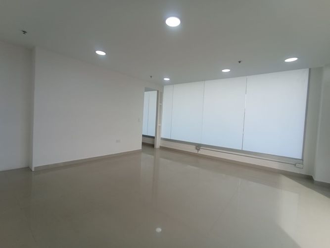 Local en venta en El Porvenir, Rionegro, 45 m² · foto 4 de 13