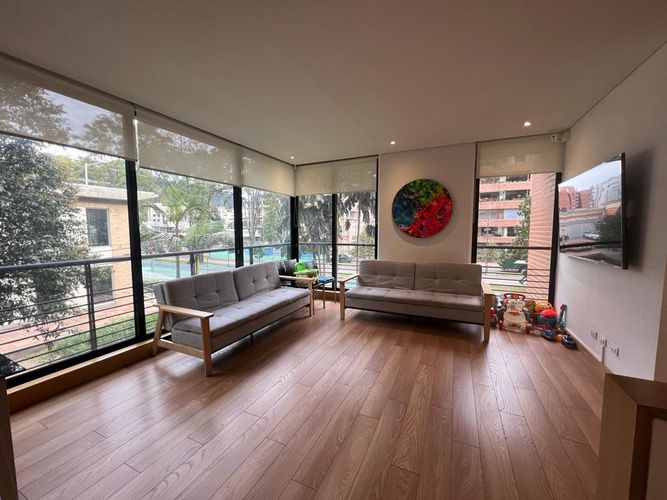 Apartamento en venta en Chico, Bogotá · foto 3 de 24