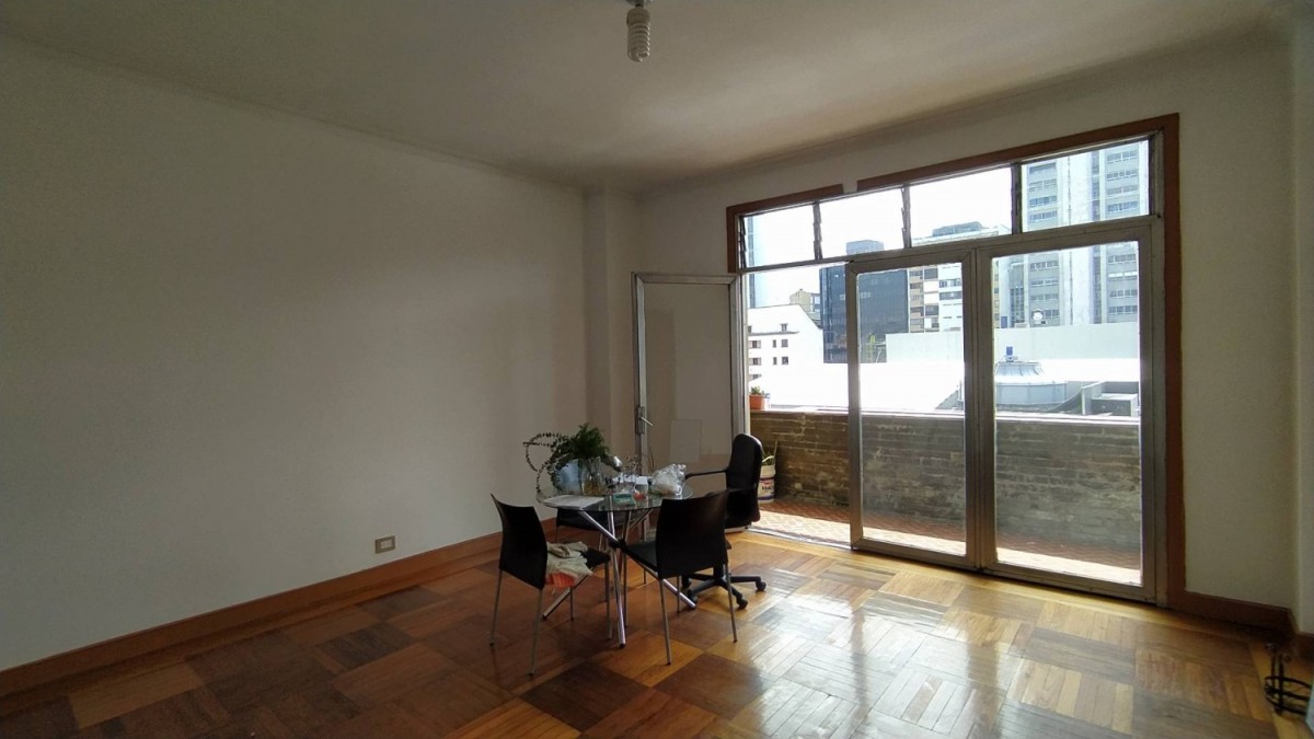 Apartment for sale in La candelaria, Medellín 3
