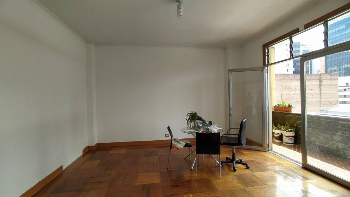 Apartment for sale in La candelaria, Medellín 4