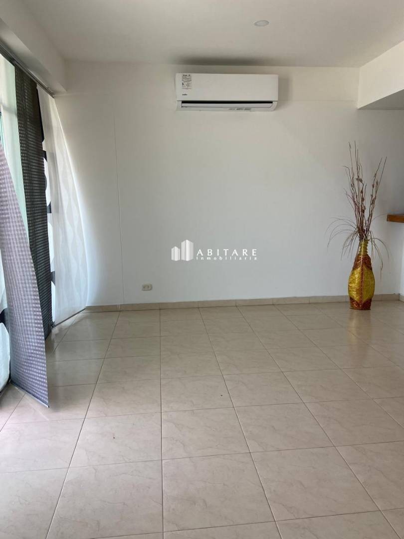Apartamento en venta en Marbella, Cartagena · foto 3 de 7