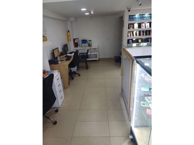 Local en venta en Niquia, Bello, 27 m² · foto 3 de 10
