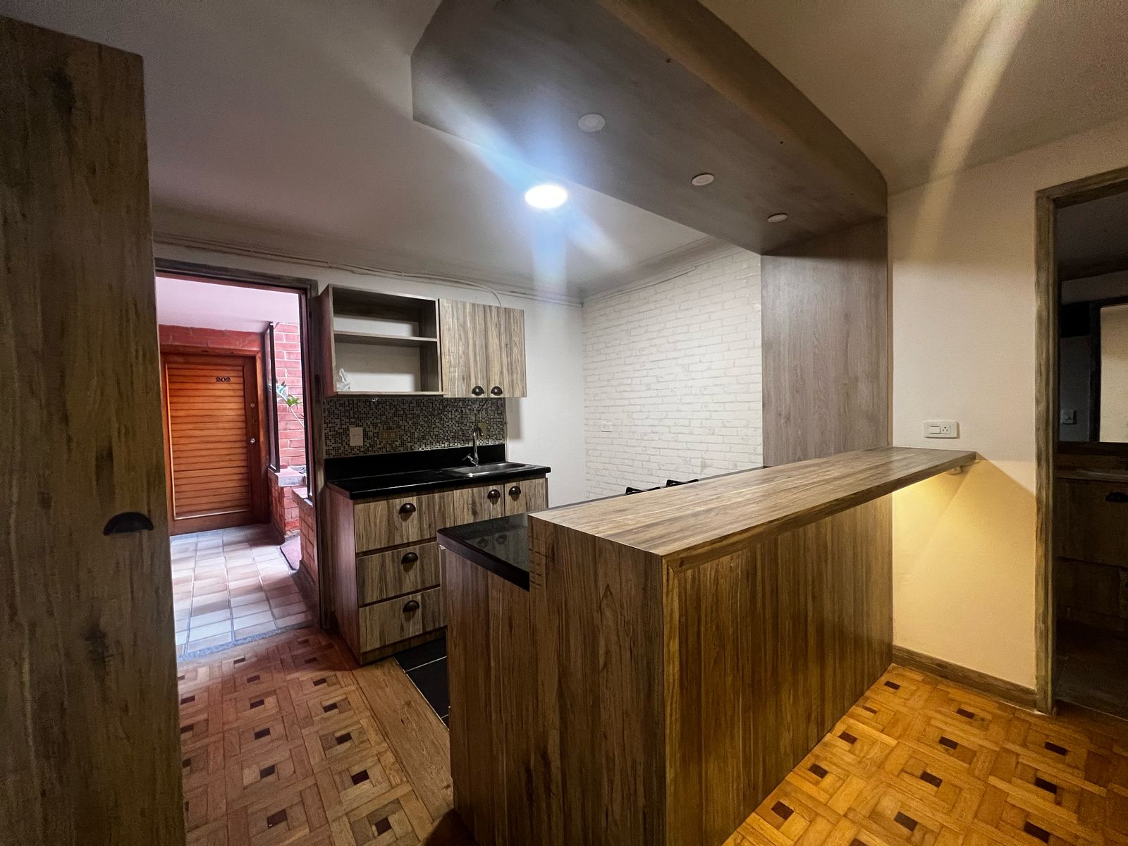 Apartamento en arriendo en El Poblado, Medellín · foto 9 de 16