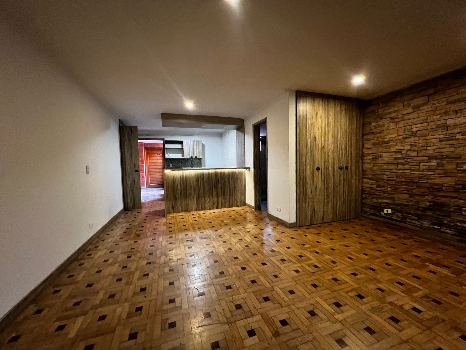 Apartamento en arriendo en El Poblado, Medellín · foto 10 de 16