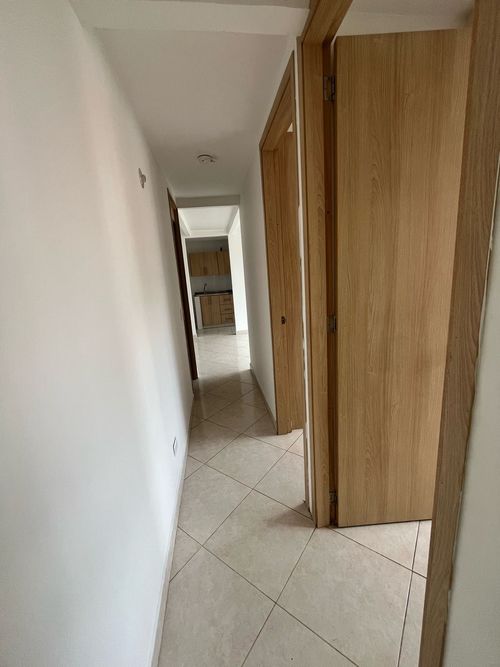 Apartamento de 3 alcobas en venta en Bello, 63 m² · foto 8 de 24