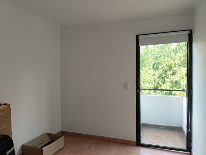 Apartamento de 3 alcobas en venta en El Poblado, Medellín, 86 m² · foto 14 de 17