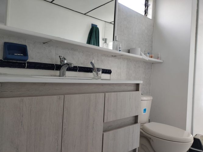 Apartamento de 3 alcobas en venta en El Poblado, Medellín, 86 m² · foto 15 de 17
