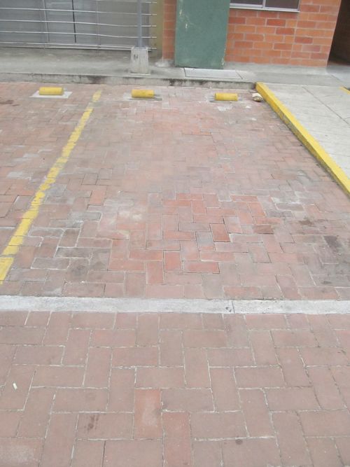 Apartamento de 2 alcobas en venta en Cr. Montecarlo, Ibagué, 60 m² · foto 20 de 21