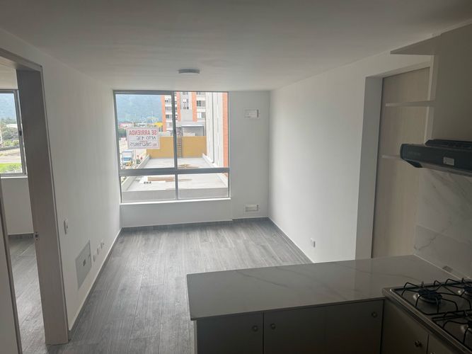 Apartamento de 2 alcobas en arriendo en Lagos De Torca, Bogotá, 37 m² · foto 2 de 6