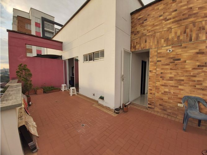 Apartamento de 4 alcobas en venta en Granjas De Provenza, Bucaramanga, 149 m² · foto 5 de 16