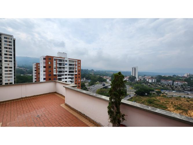 Apartamento de 4 alcobas en venta en Granjas De Provenza, Bucaramanga, 149 m² · foto 10 de 16