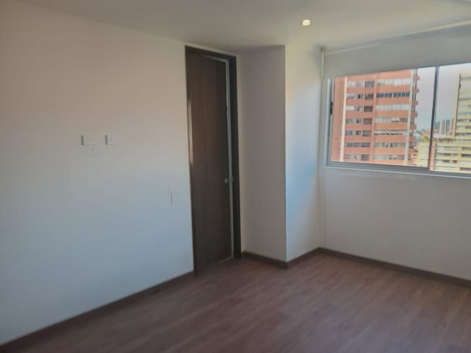 Apartamento de 3 alcobas en arriendo en El Poblado, Medellín, 125 m² · foto 7 de 20