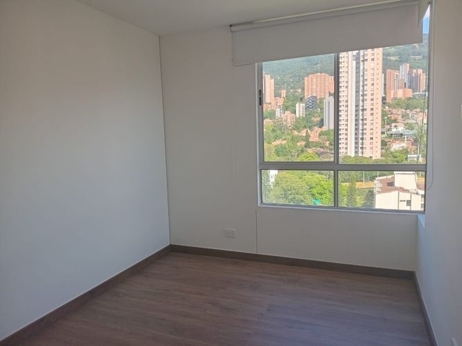 Apartamento de 3 alcobas en arriendo en El Poblado, Medellín, 125 m² · foto 11 de 20