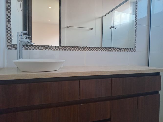 Apartamento de 3 alcobas en arriendo en El Poblado, Medellín, 125 m² · foto 19 de 20