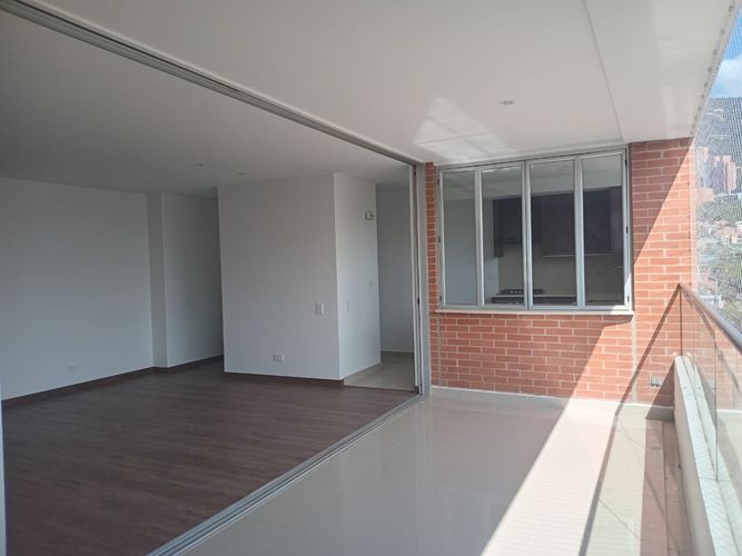 Apartamento de 3 alcobas en arriendo en El Poblado, Medellín, 125 m² · foto 20 de 20