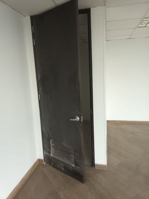 Oficina en venta en Siberia, Cota, 63 m² · foto 5 de 8