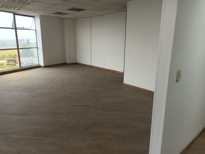 Oficina en venta en Siberia, Cota, 63 m² · foto 8 de 8