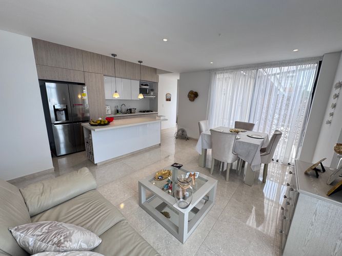 Apartamento en venta en Ciudad Jardin, Cali · foto 5 de 15