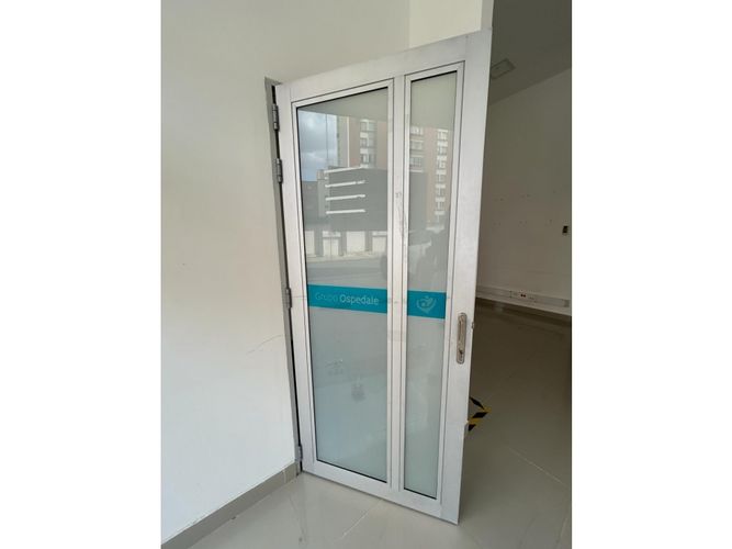 Local en venta en Nueva Tequendama, Cali, 36 m² · foto 13 de 24