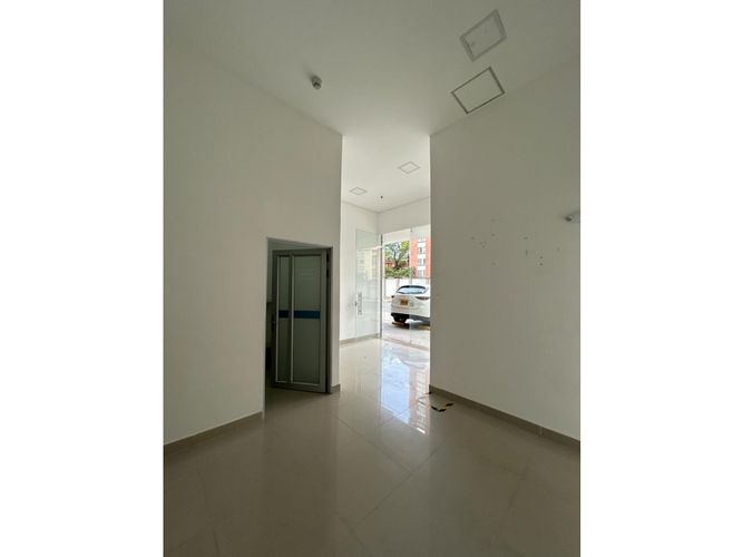 Local en venta en Nueva Tequendama, Cali, 36 m² · foto 16 de 24