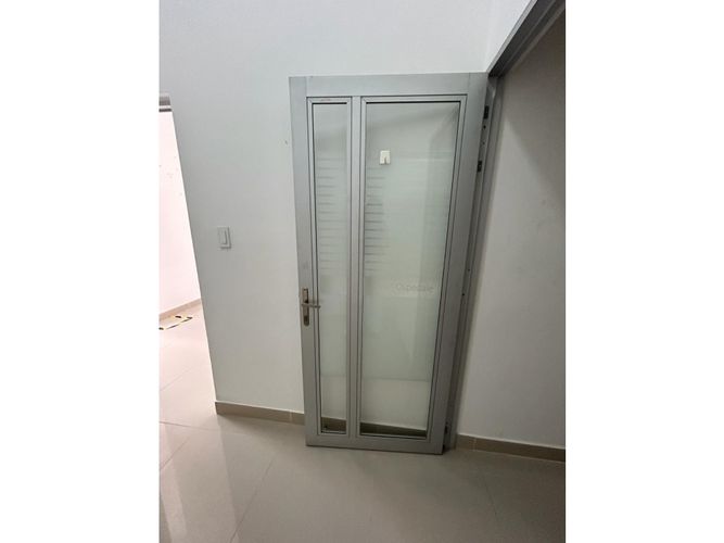 Local en venta en Nueva Tequendama, Cali, 36 m² · foto 18 de 24