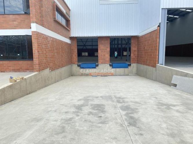 Bodega en arriendo en Zona Industrial, Yumbo · foto 12 de 20