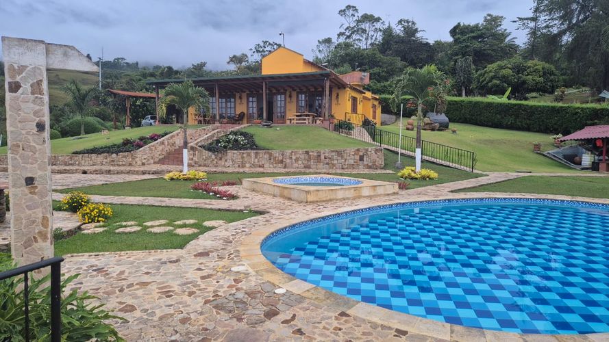 Finca en venta en Km 1, Cali, 7000 m² · foto 7 de 24