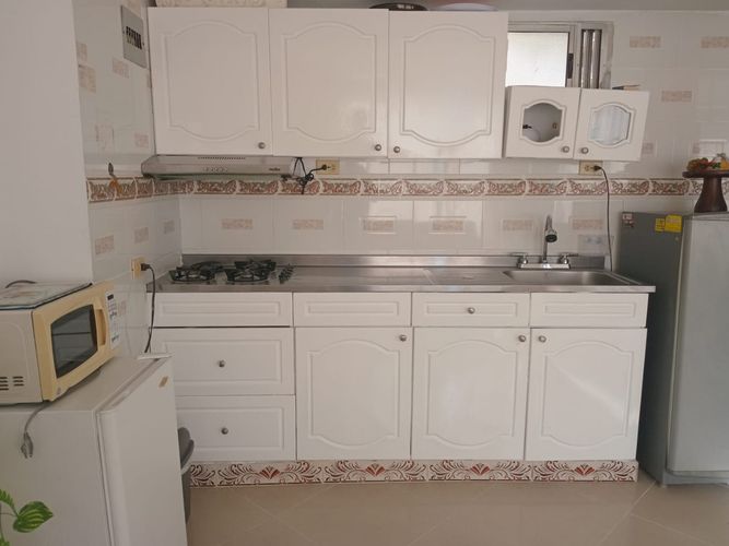 Apartamento de 2 alcobas en arriendo en El Poblado, Medellín, 89 m² · foto 5 de 14