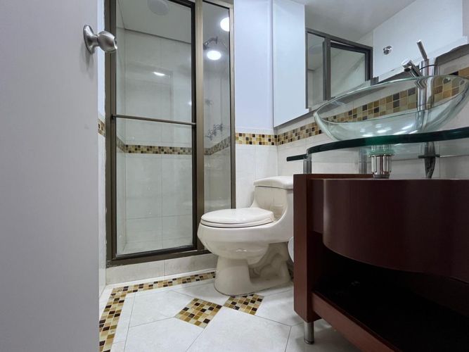 Apartamento de 1 alcoba en arriendo en El Poblado, Medellín, 77 m² · foto 13 de 13