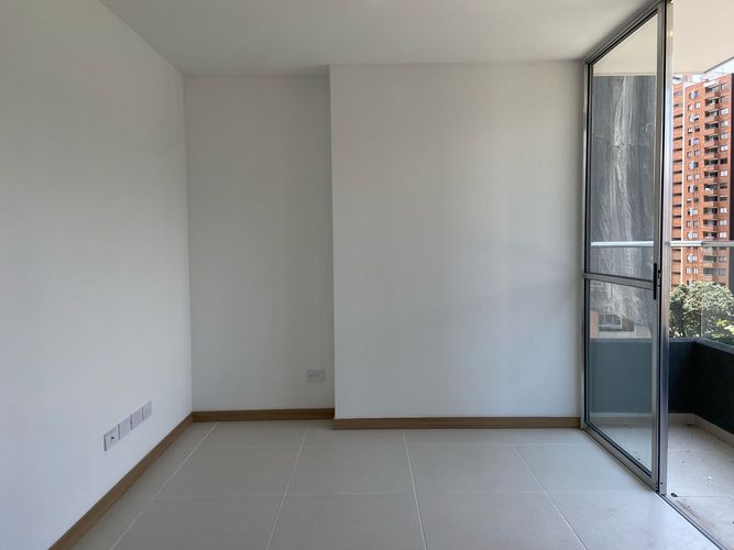 Apartamento de 3 alcobas en arriendo en La Doctora, Sabaneta, 65 m² · foto 2 de 19